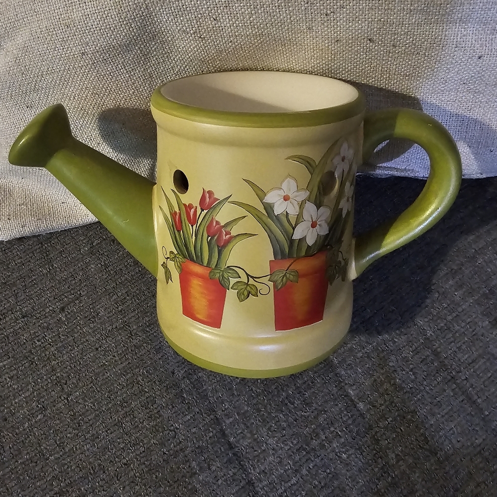 Ceramic Watering Can Shaped Tealight Wax Warmer